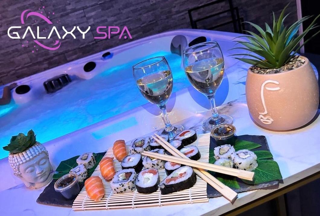 Galaxy Spa - Suite Venus Jacuzzi Et Sauna Privatif Champigneulles Esterno foto