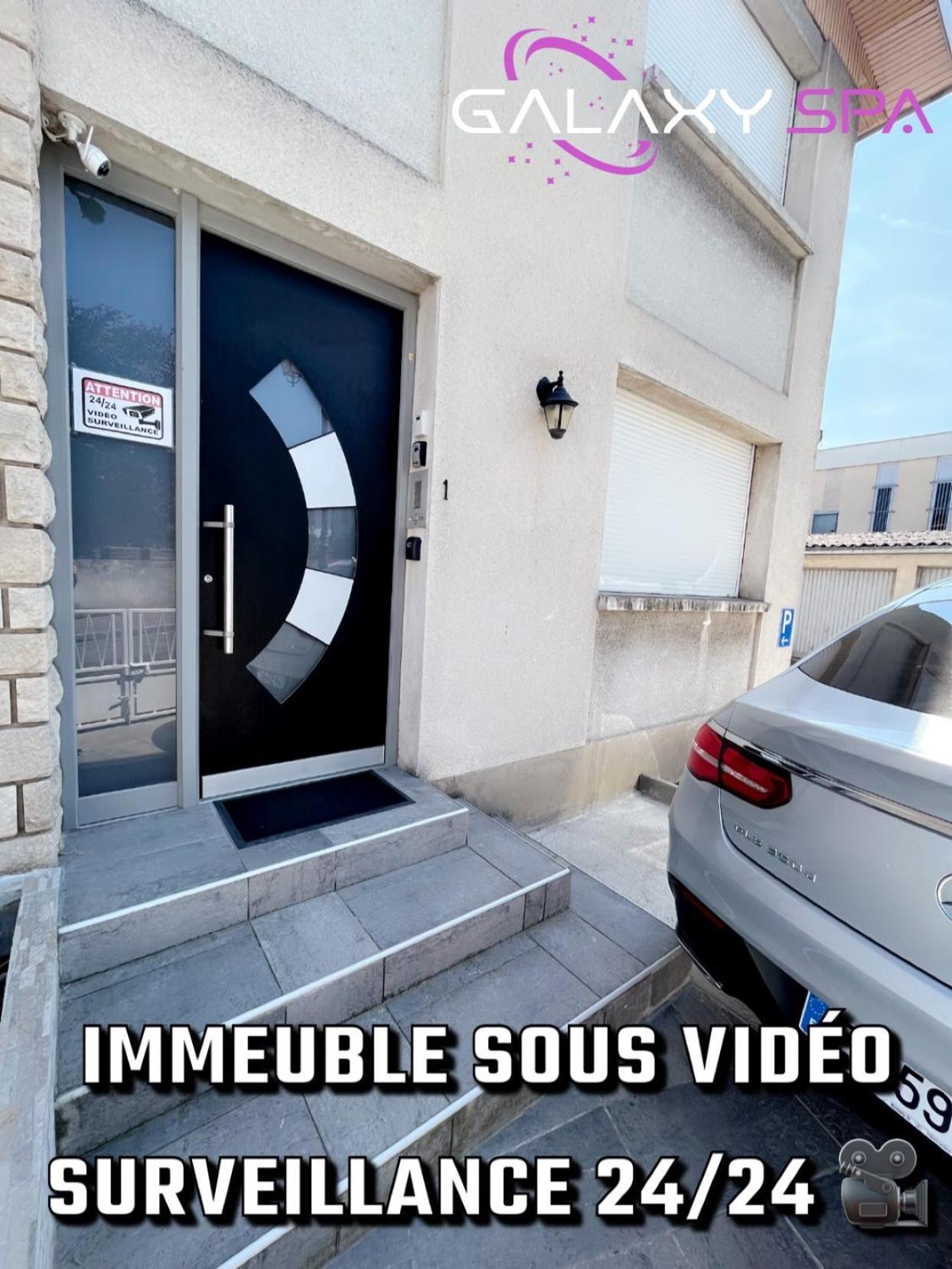 Galaxy Spa - Suite Venus Jacuzzi Et Sauna Privatif Champigneulles Esterno foto