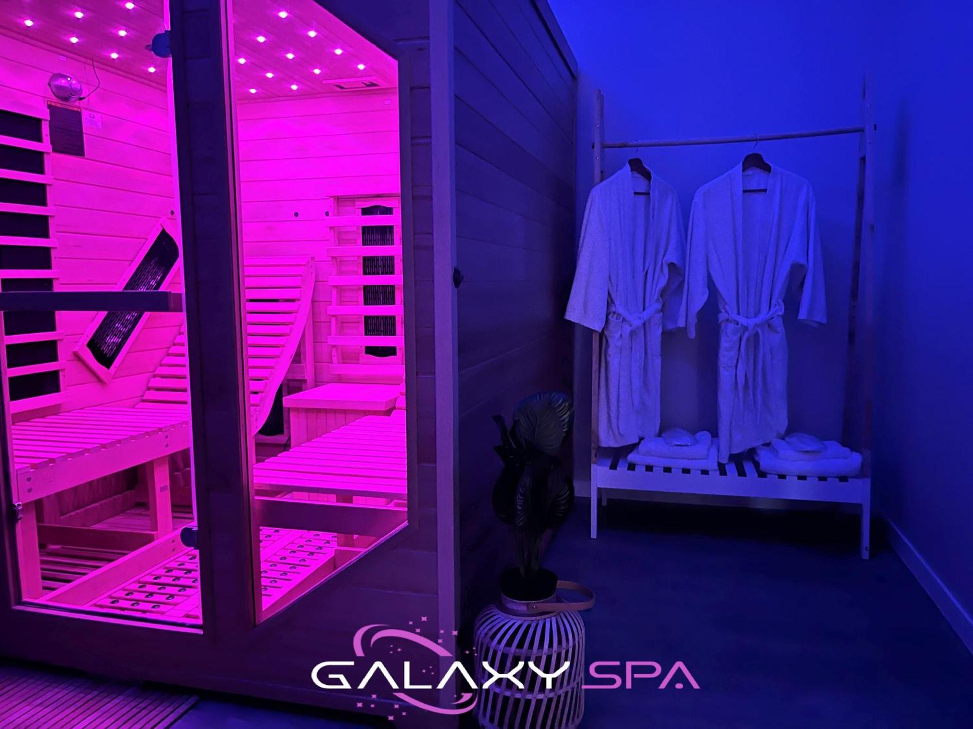 Galaxy Spa - Suite Venus Jacuzzi Et Sauna Privatif Champigneulles Esterno foto