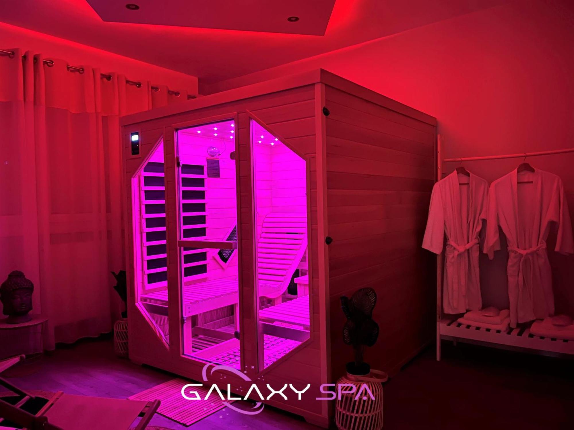 Galaxy Spa - Suite Venus Jacuzzi Et Sauna Privatif Champigneulles Esterno foto